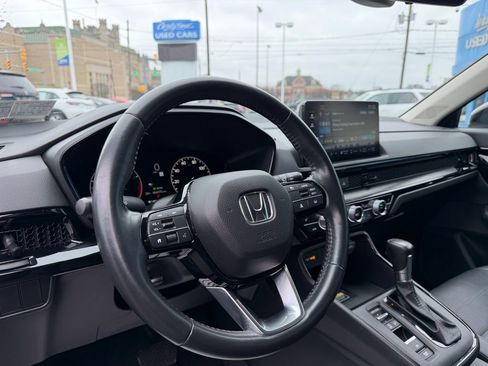 Certified 2023 Honda CR-V EX-L image 9
