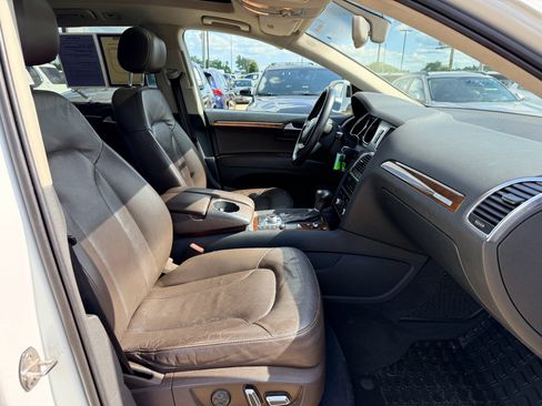 Used 2013 Audi Q7 3.0T S line Prestige w/ Cold Weather Pkg AWD/4WD image 12