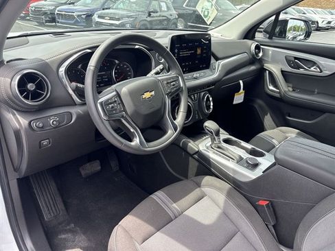 Certified 2025 Chevrolet Blazer LT w/ Redline Edition AWD/4WD image 10