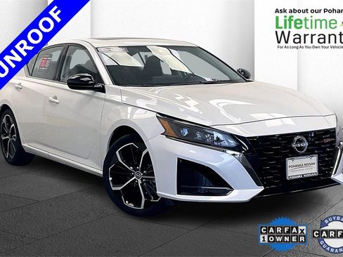 Certified 2024 Nissan Altima 2.5 SR w/ SR Premium Package image 1