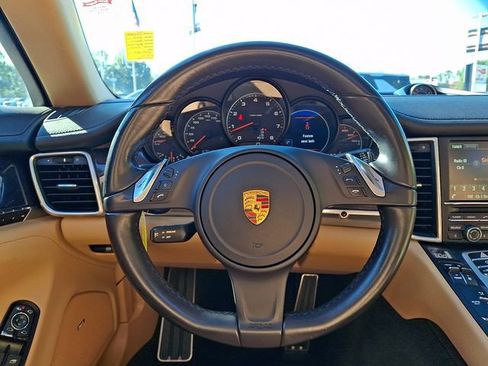 Used 2016 Porsche Panamera Edition RWD image 20