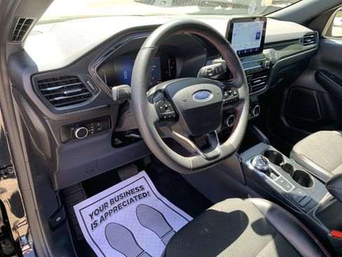 Used 2025 Ford Escape ST-Line FWD image 21