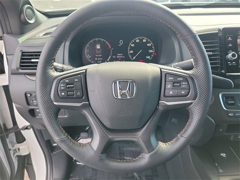 Certified 2024 Honda Ridgeline TrailSport image 22