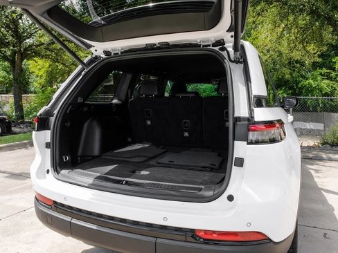 Used 2023 Jeep Grand Cherokee Altitude image 62