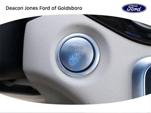 Used 2019 Mercedes-Benz CLA 250 CLA 250 image 24