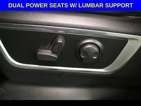 Used 2022 RAM 1500 Laramie AWD/4WD image 6
