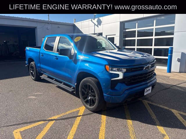 Used 2023 Chevrolet Silverado 1500 RST w/ Protection Package AWD/4WD image 2