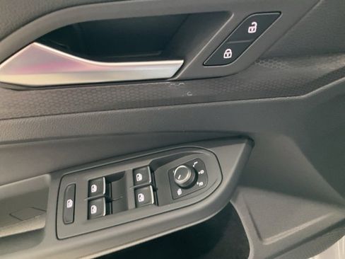 Used 2024 Volkswagen GTI Autobahn image 6