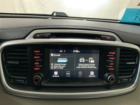 Used 2017 Kia Sorento FWD w/ LX Convenience Package image 26