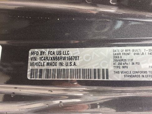 Used 2024 Jeep Wrangler Unlimited w/ Convenience Group AWD/4WD image 22