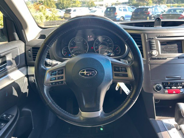 Used 2014 Subaru Outback 2.5i Premium w/ Moonroof Package AWD/4WD image 14