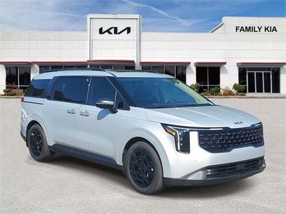 New 2026 Kia Carnival SX