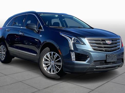 Used 2019 Cadillac XT5 Luxury image 2