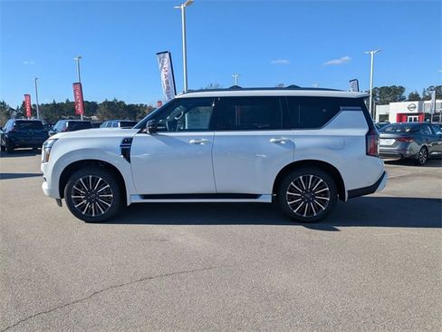 New 2026 Nissan Armada Platinum Reserve image 6