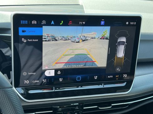 Used 2026 Volkswagen Golf AWD/4WD image 27