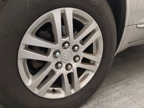 Used 2015 Buick Enclave Convenience FWD image 31