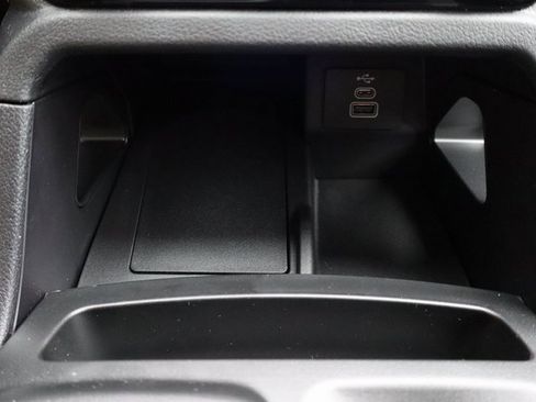 New 2025 Ford Ranger Lariat w/ Black Appearance Package image 10