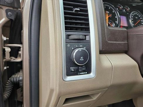 Used 2009 Dodge Ram 1500 Truck SLT w/ Popular Equipment Group image 9