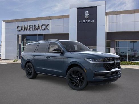 New 2025 Lincoln Navigator Reserve w/ Jet Appearance Package image 30