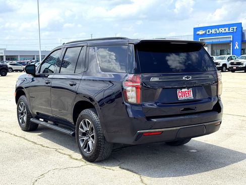 Used 2021 Chevrolet Tahoe Z71 w/ Rear Media and Nav Package AWD/4WD image 9