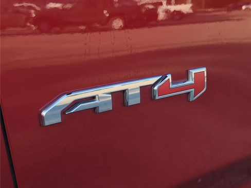 Used 2023 GMC Yukon AT4 image 33