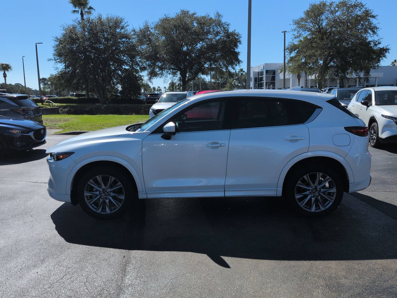 Used 2024 MAZDA CX-5 AWD 2.5 S w/ Premium Plus Pkg image 7