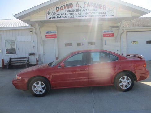 Used 2002 Oldsmobile Alero GL FWD image 12