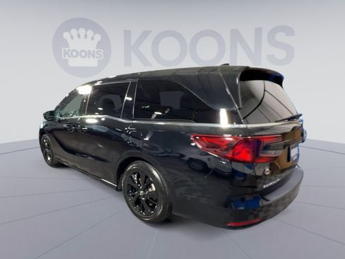 Used 2023 Honda Odyssey Sport image 10