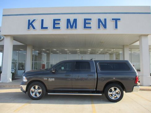 Used 2019 RAM 1500 Lone Star RWD image 1