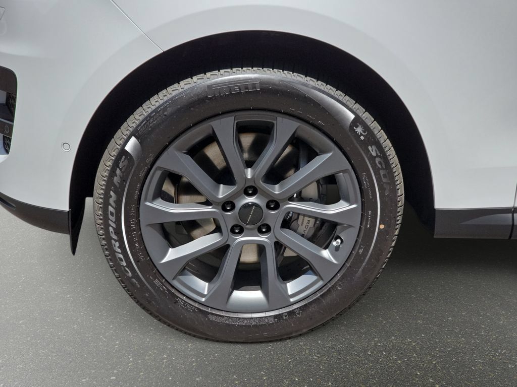 New 2026 Land Rover Range Rover Sport SE AWD/4WD image 22