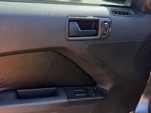 Used 2013 Ford Mustang Coupe w/ V6 Performance Pkg image 11