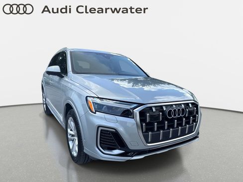 Certified 2025 Audi Q7 3.0T Premium Plus AWD/4WD image 7