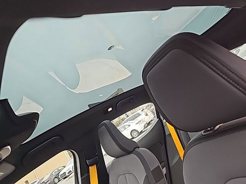 Used 2021 Polestar Polestar 2 w/ Performance Package image 10