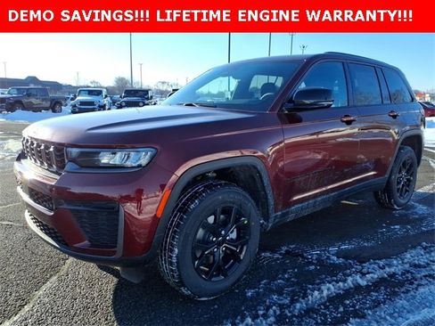 New 2026 Jeep Grand Cherokee Altitude image 3