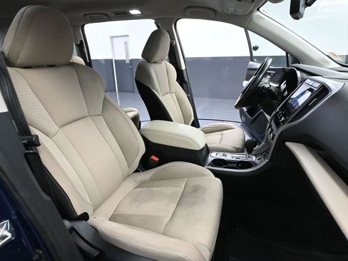 Used 2021 Subaru Ascent Premium w/ Convenience Package image 51