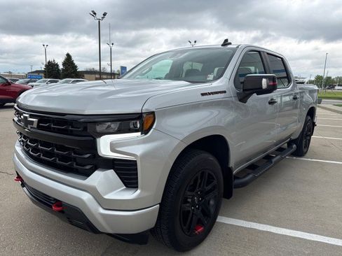 Used 2022 Chevrolet Silverado 1500 RST AWD/4WD image 9