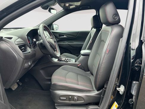 Certified 2024 Chevrolet Equinox RS image 18