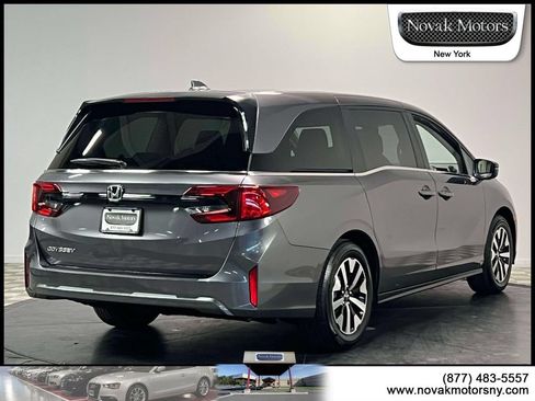 Used 2026 Honda Odyssey EX-L image 8