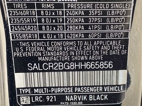 Used 2017 Land Rover Discovery Sport HSE AWD/4WD image 37