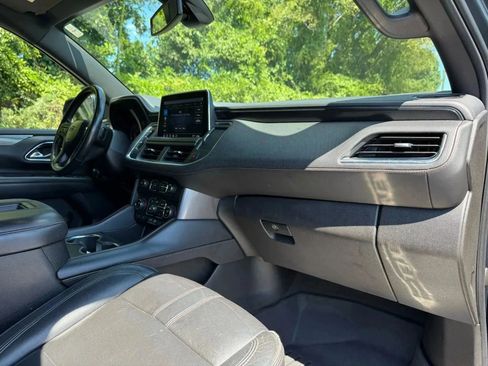 Used 2021 Chevrolet Tahoe RST w/ Luxury Package image 32