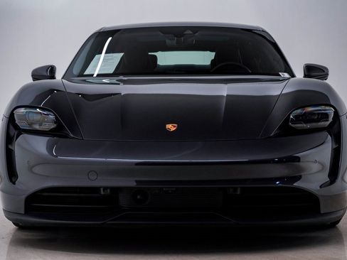 Used 2020 Porsche Taycan 4S image 6