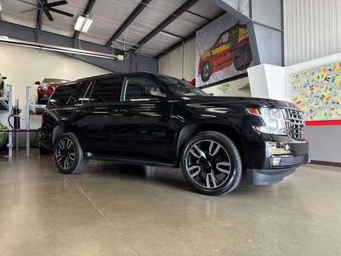 Used 2019 Chevrolet Tahoe Premier AWD/4WD image 3