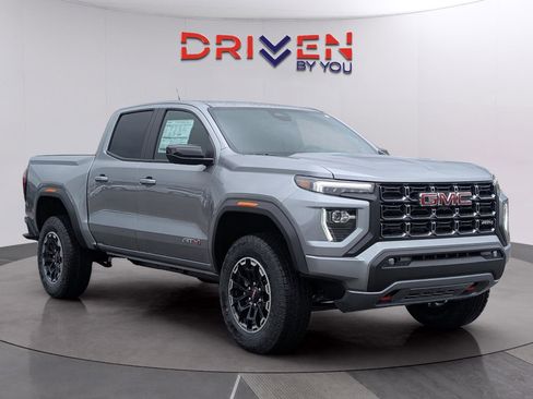 New 2026 GMC Canyon AT4 image 8