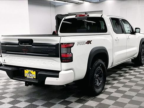 New 2025 Nissan Frontier PRO-4X w/ Pro Convenience Package image 17