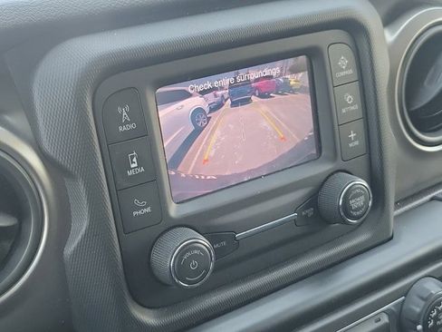 Certified 2020 Jeep Wrangler Unlimited Sport S AWD/4WD image 28