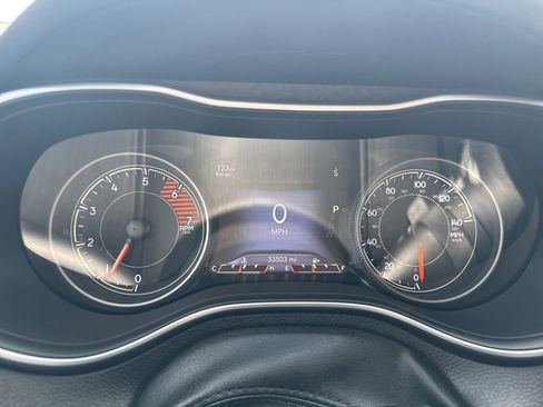 Used 2020 Jeep Cherokee High Altitude AWD/4WD image 13