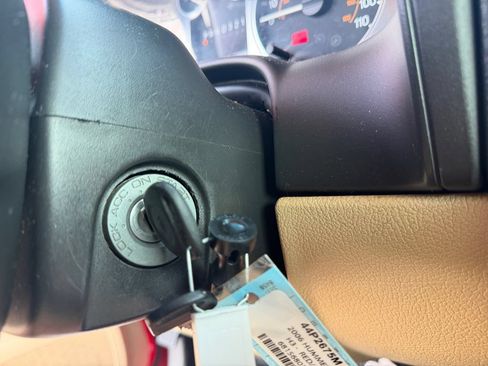 Used 2006 HUMMER H3 AWD/4WD image 28