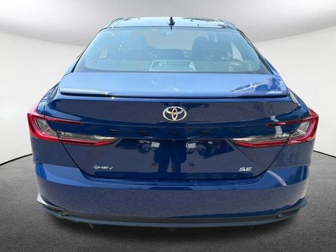 New 2026 Toyota Camry SE FWD image 10