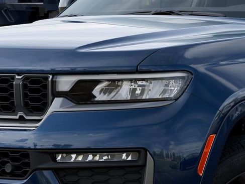 New 2026 Jeep Grand Cherokee L Limited AWD/4WD image 10