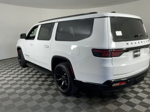 New 2025 Jeep Wagoneer L Series II image 6